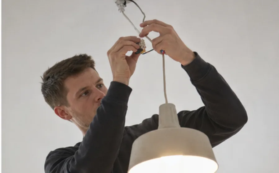 Elektroinstallation Reparatur Wien: Elektroinstallation & Reparatur direkt am betroffenen Bauteil